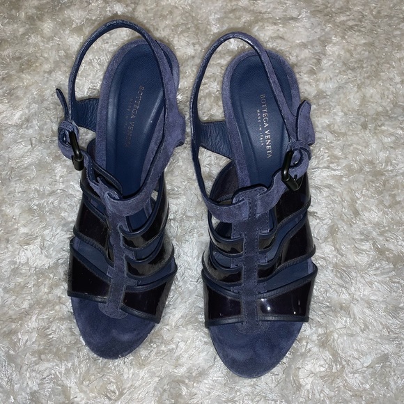 Bottega Veneta suede caged sandals - Picture 3 of 8